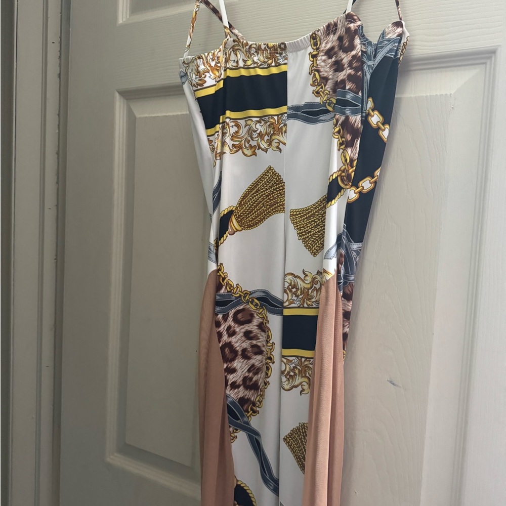 Chic Multicolor Patterned Dress - Picture 3 of 5